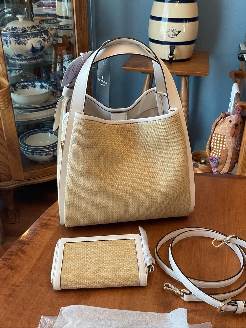 Kate Spade Straw Knott Satchel with matching wallet NWT - Picture 2 of 12